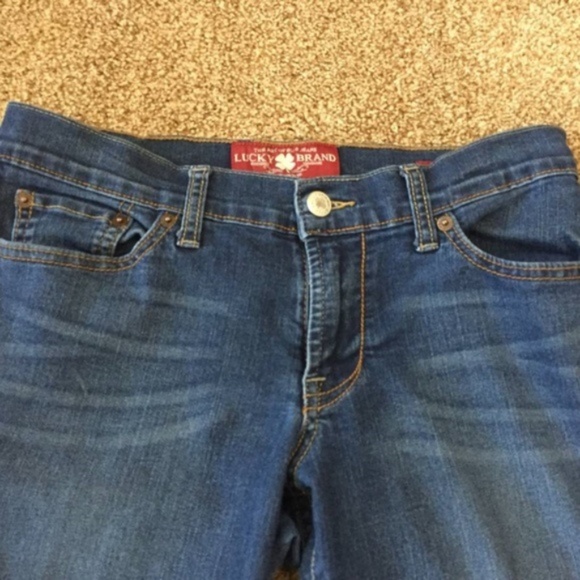 LUCKY BRAND SWEET N LOW JEANS (TAG 2/26) - Picture 8 of 8